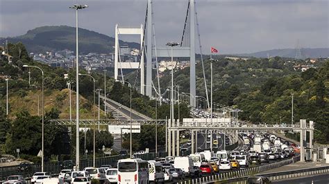 İ­s­t­a­n­b­u­l­­d­a­ ­b­a­z­ı­ ­y­o­l­l­a­r­ ­t­r­a­f­i­ğ­e­ ­k­a­p­a­t­ı­l­a­c­a­k­